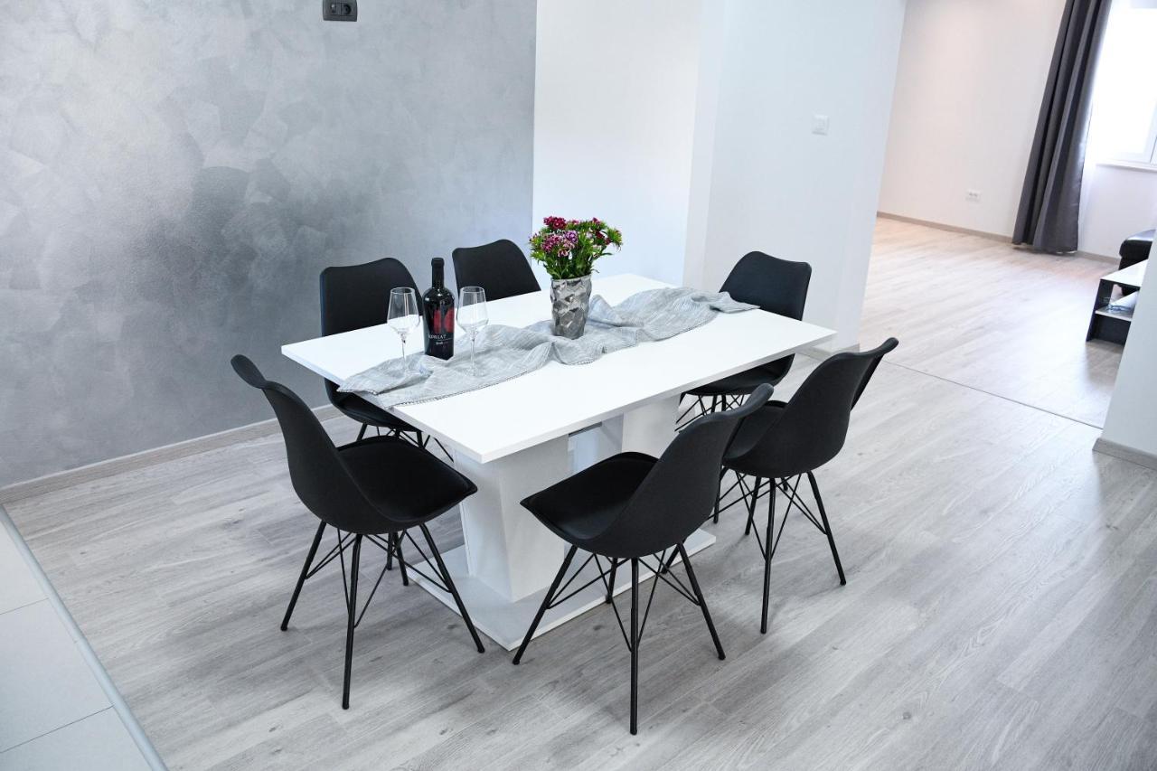 Apartment Light Стобрек Экстерьер фото